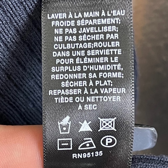 LAFAYETTE 148 Black 100% Merino Wool Ribbed Button Up Cardigan Women's size M - Picture 5 of 6